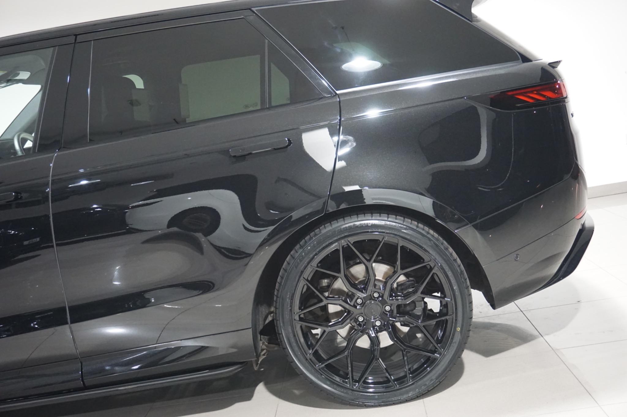 Land Rover Range Rover Sport 3.0 D300 MHEV Dynamic SE Auto 4WD Euro 6 (s/s) 5dr
